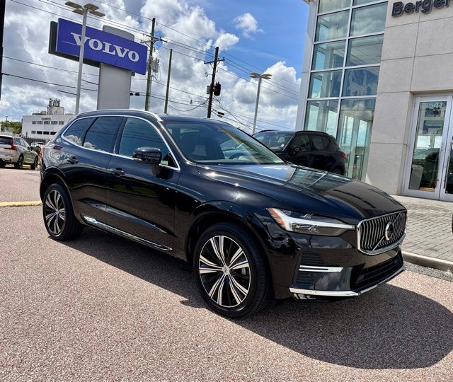 2023 Volvo XC60 B5 Plus Bright Theme FWD's photo