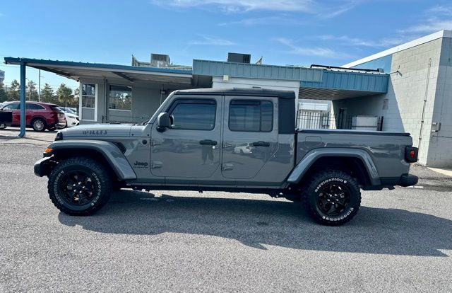 2021 Jeep Gladiator Sport photo 4