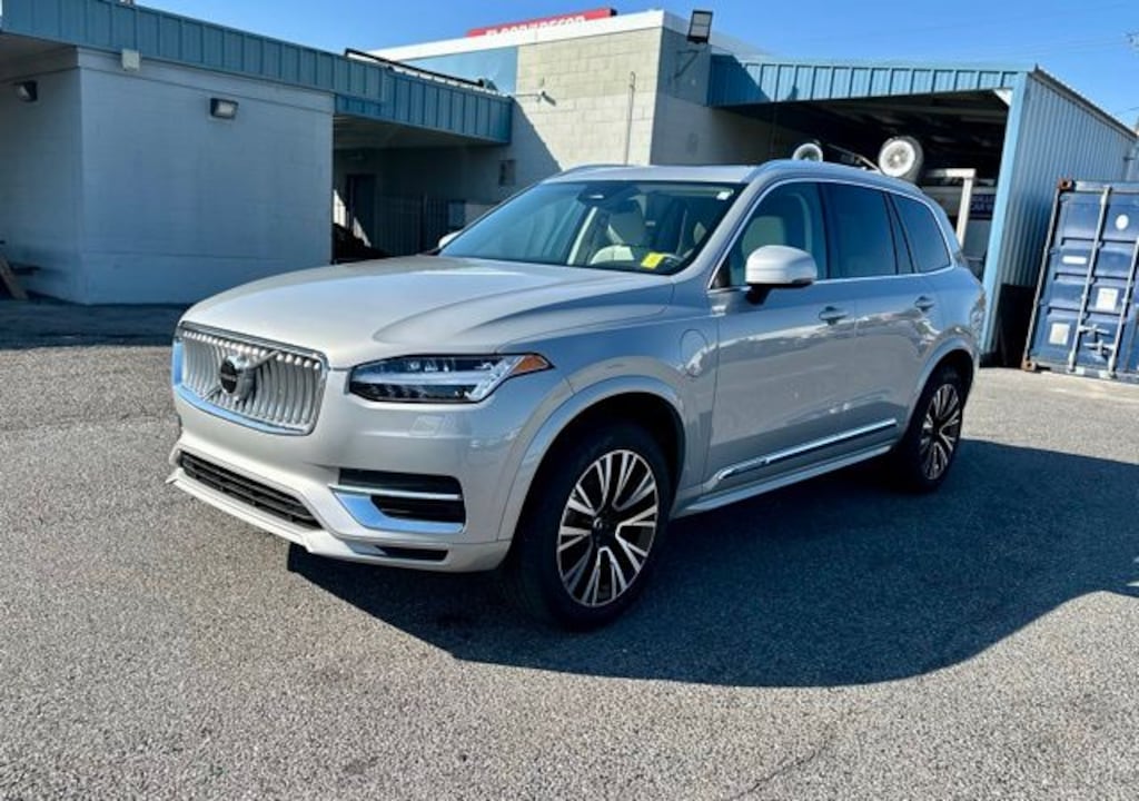Used 2023 Volvo XC90 Recharge Plug-In Hybrid Core Bright 7-Seater SUV