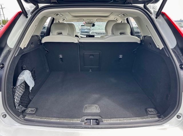 2026 Volvo XC60 Ultra - Photo 11