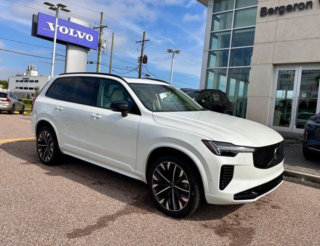 2026 Volvo XC90 T8 Recharge Ultra Dark 4WD's photo