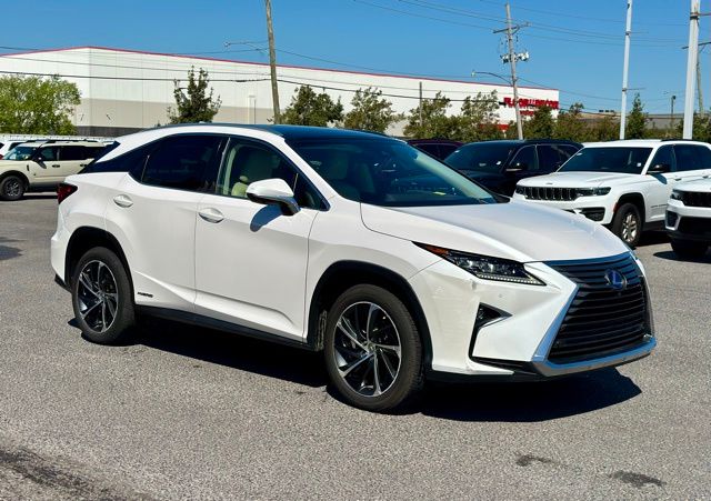 2017 Lexus RX 350 450h Hybrid 4x4's photo