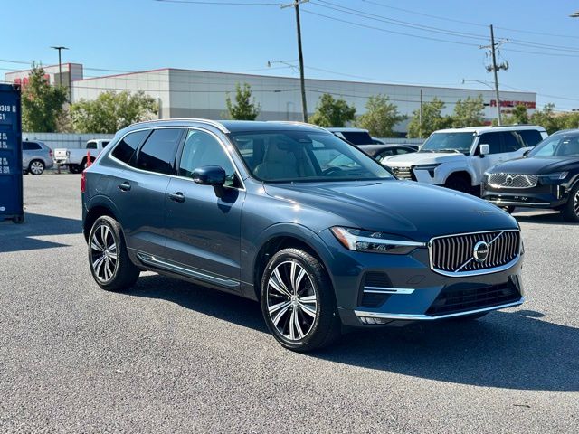2022 Volvo XC60 B6 AWD Inscription
