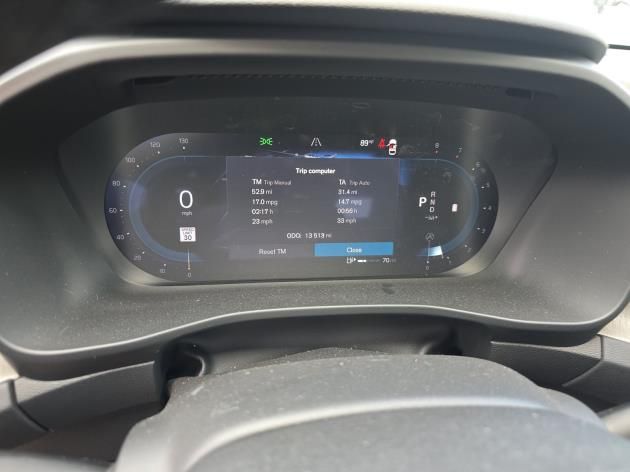 2025 Volvo XC40 Core photo 4