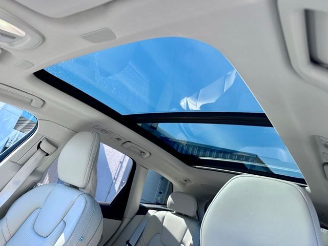 2026 Volvo XC60 Ultra - Photo 34
