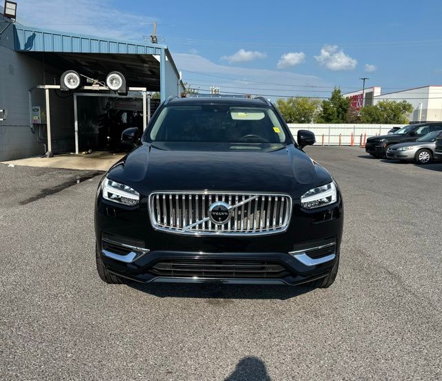 2022 Volvo XC90 Recharge Inscription photo 2