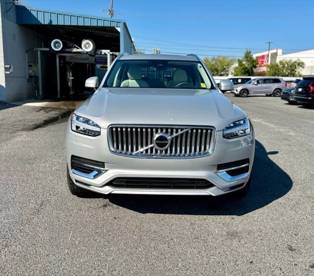 Used 2023 Volvo XC90 Recharge Plug-In Hybrid Core Bright 7-Seater SUV