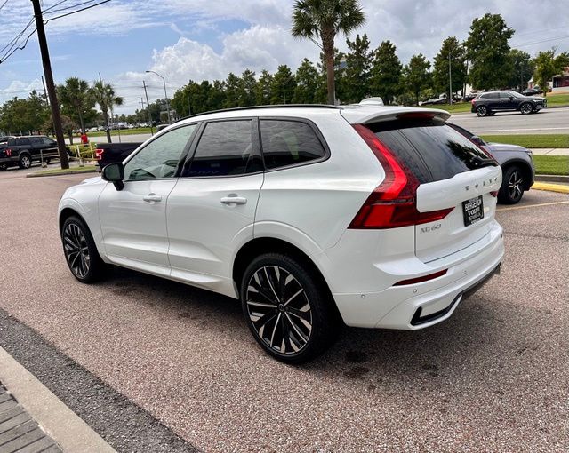 2026 Volvo XC60 Ultra - Photo 8