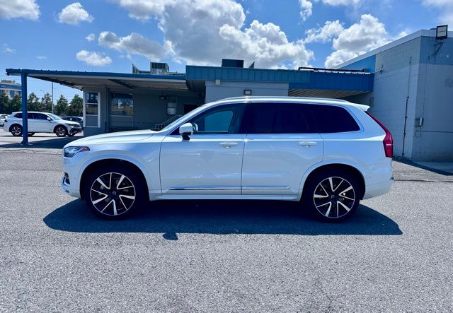 2024 Volvo XC90 B5 Plus photo 3