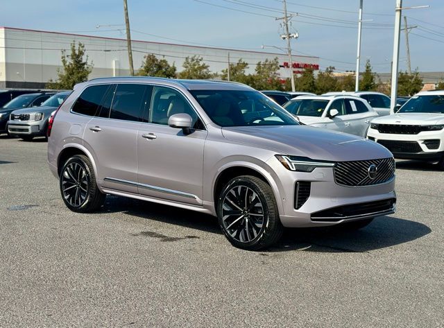 2026 Volvo XC90 B6 Plus Bright 7-Seater 4WD's photo