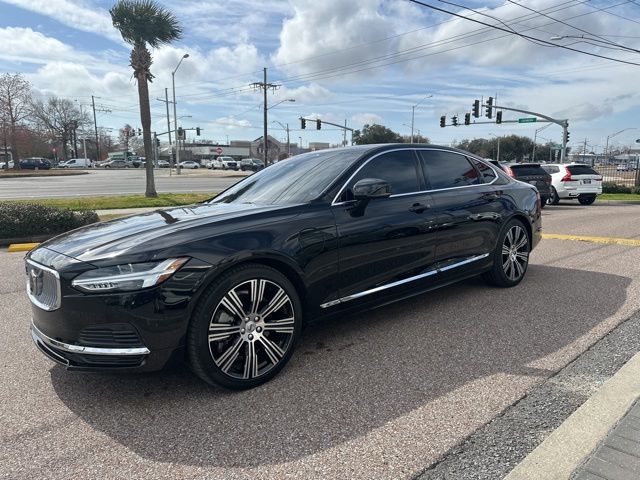 2025 Volvo S90 T8 photo 2