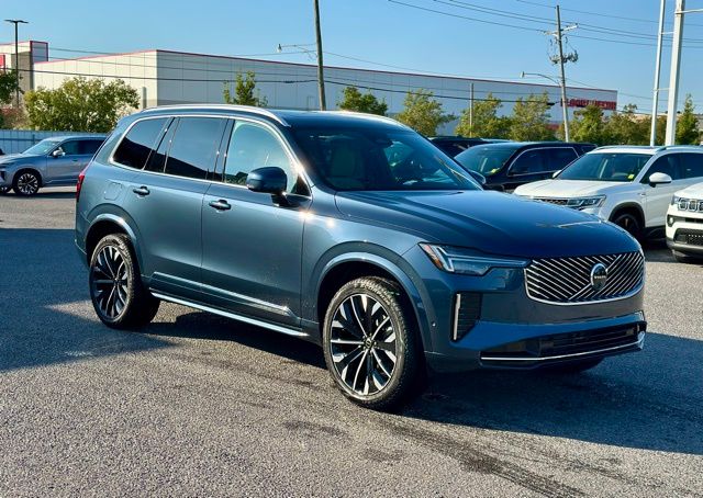 2026 Volvo XC90 B6 Plus Bright 7-Seater 4WD's photo