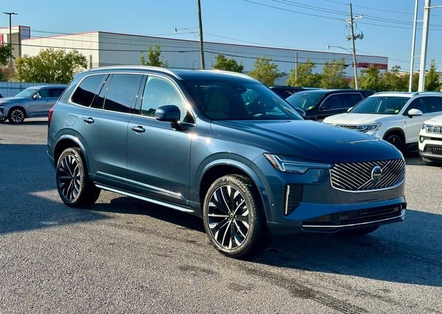 2026 Volvo XC90 B6 Plus 7-Seater AWD SUV