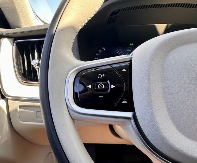 2026 Volvo XC60 Ultra - Photo 25