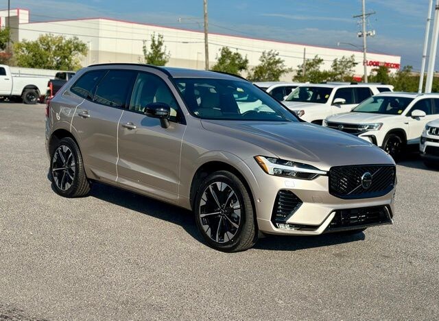 2026 Volvo XC60 B5 Plus AWD SUV