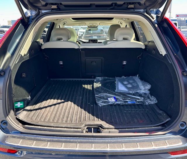 2026 Volvo XC60 Ultra - Photo 11