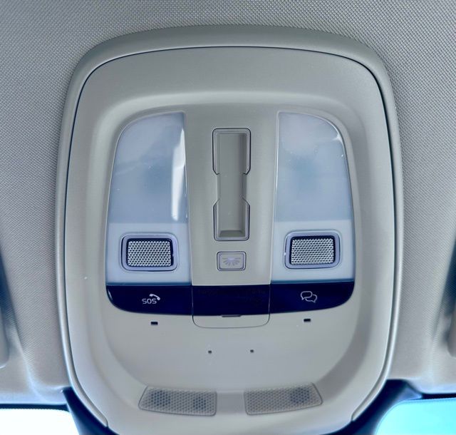 2026 Volvo XC60 Ultra - Photo 33