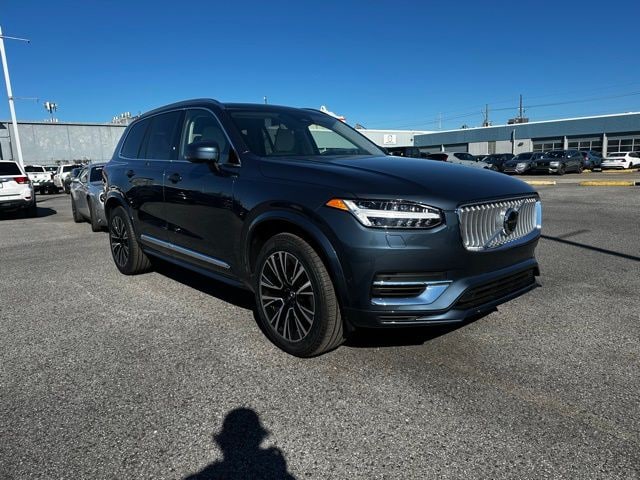 2025 Volvo XC90 plug-in hybrid T8 Plus 7-Seater SUV