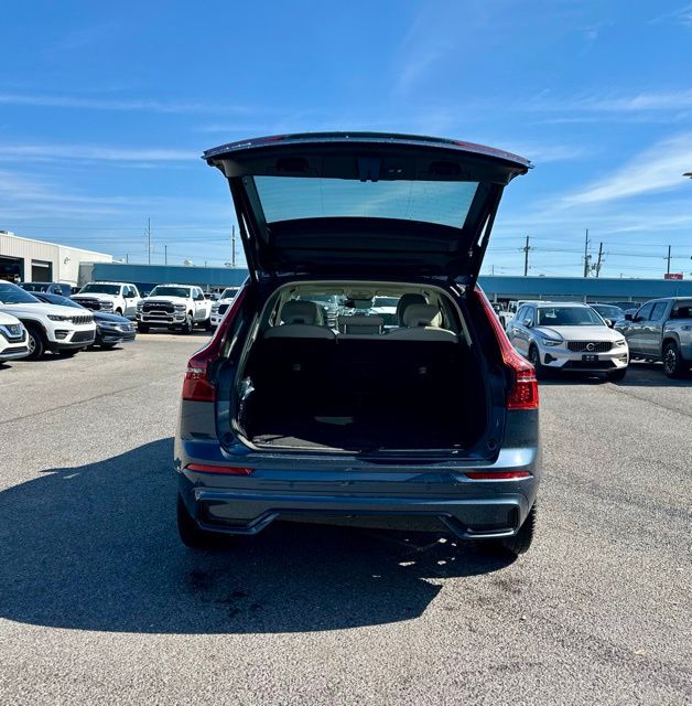 2026 Volvo XC60 Ultra - Photo 8