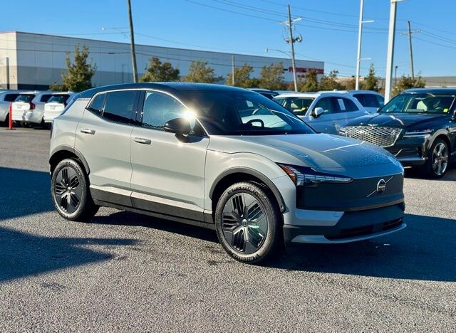 2026 Volvo EX30 Cross Country Ultra AWD SUV