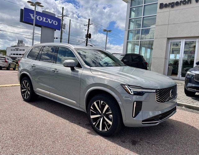2026 Volvo XC90 B5 Core Bright 4WD's photo