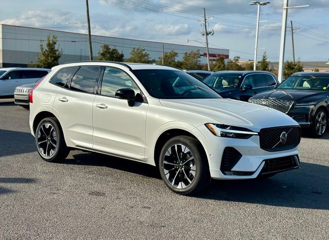 2026 Volvo XC60 B5 Plus Dark AWD's photo