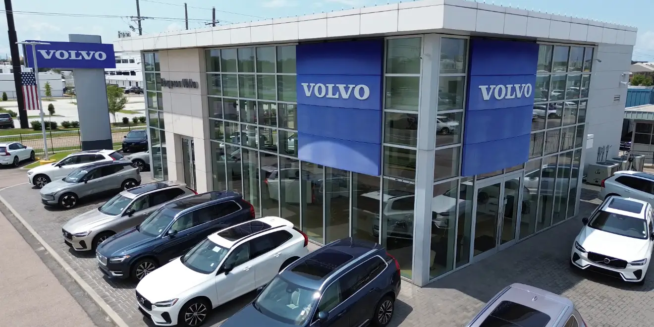 Front view of Bergeron Volvo Cars