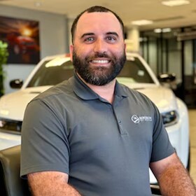 Staff member Steve Santos from ID_fe8b654e11ff