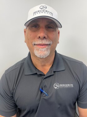 Staff member Mario Valero from ID_04e4f9ece594