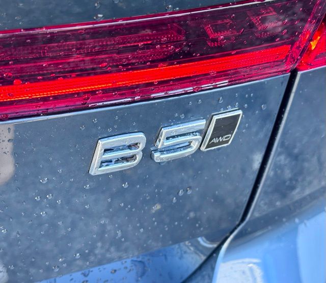2026 Volvo XC60 Ultra - Photo 10