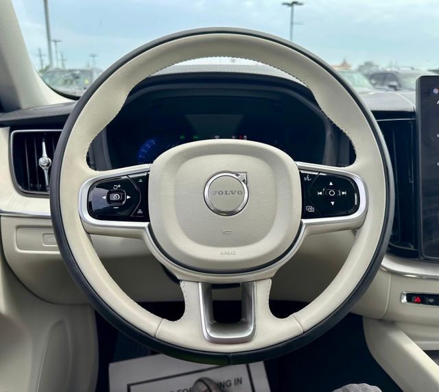 2026 Volvo XC60 Ultra - Photo 27