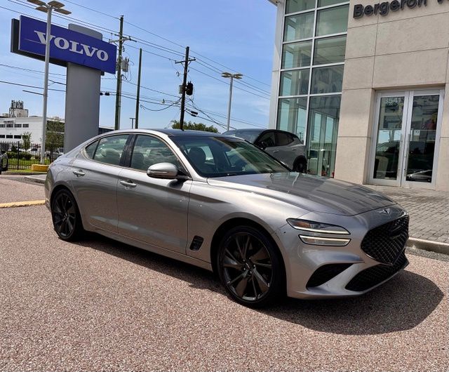 2022 Genesis G70