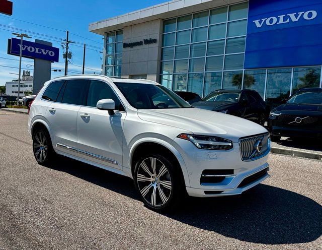2023 Volvo XC90 T8 Recharge Plus Bright Theme 7-Seat 4WD's photo