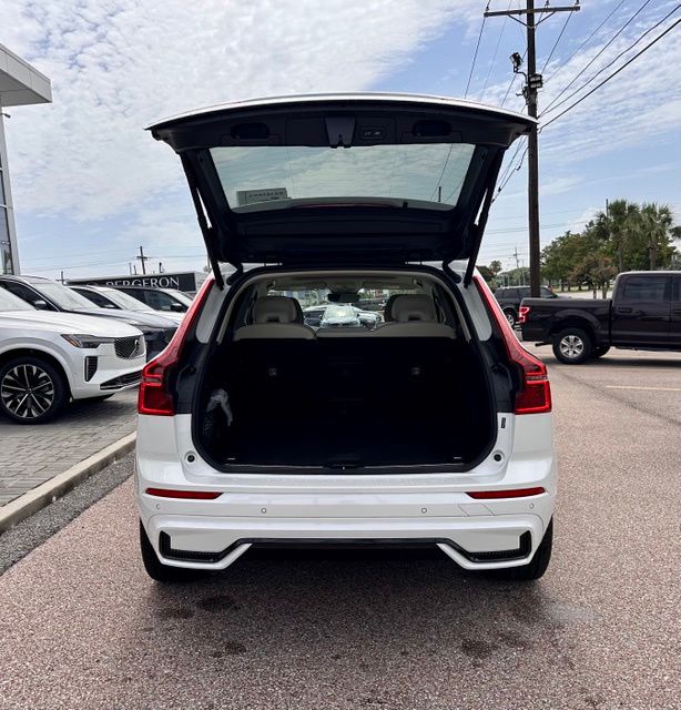 2026 Volvo XC60 Ultra - Photo 9