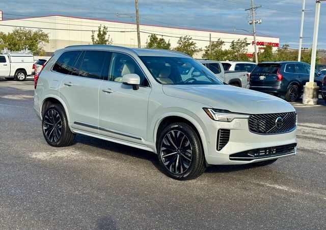 2026 Volvo XC90 B6 Plus 7-Seater AWD SUV