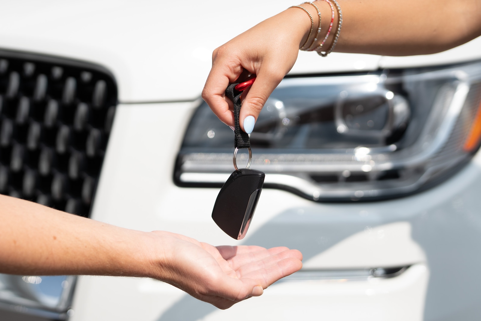 Vehicle sold to Bergey's Lincoln
