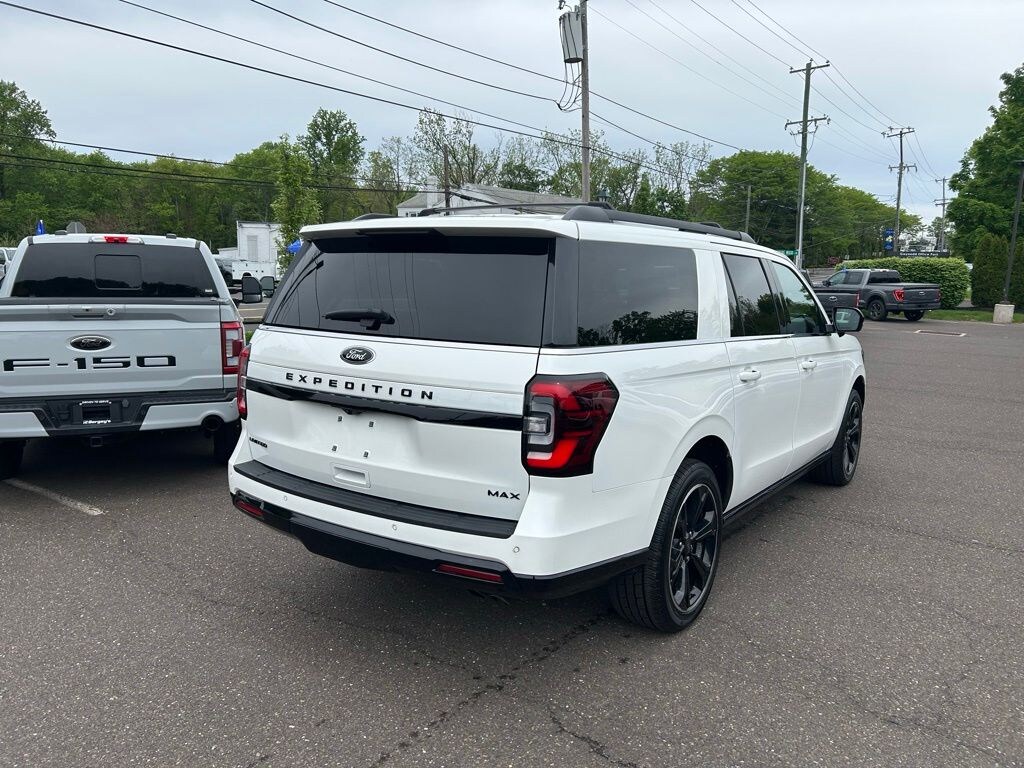 Certified 2022 Ford Expedition Max Limited Stealth with Moonroof SUV