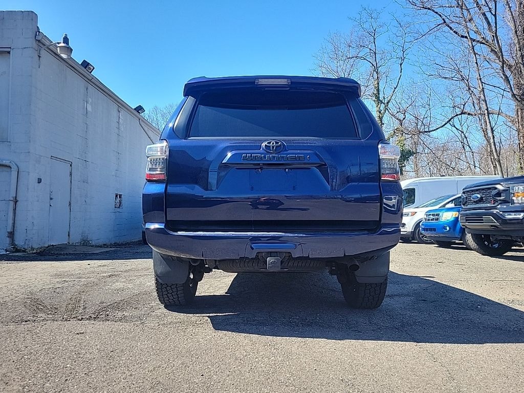 Used 2021 Toyota 4Runner SR5 Premium with a Moonroof SUV