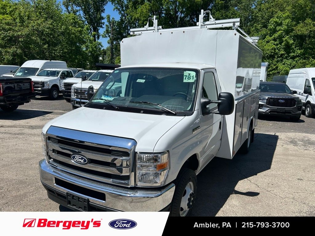 New 2027 Ford E-350SD Base Cab/Chassis