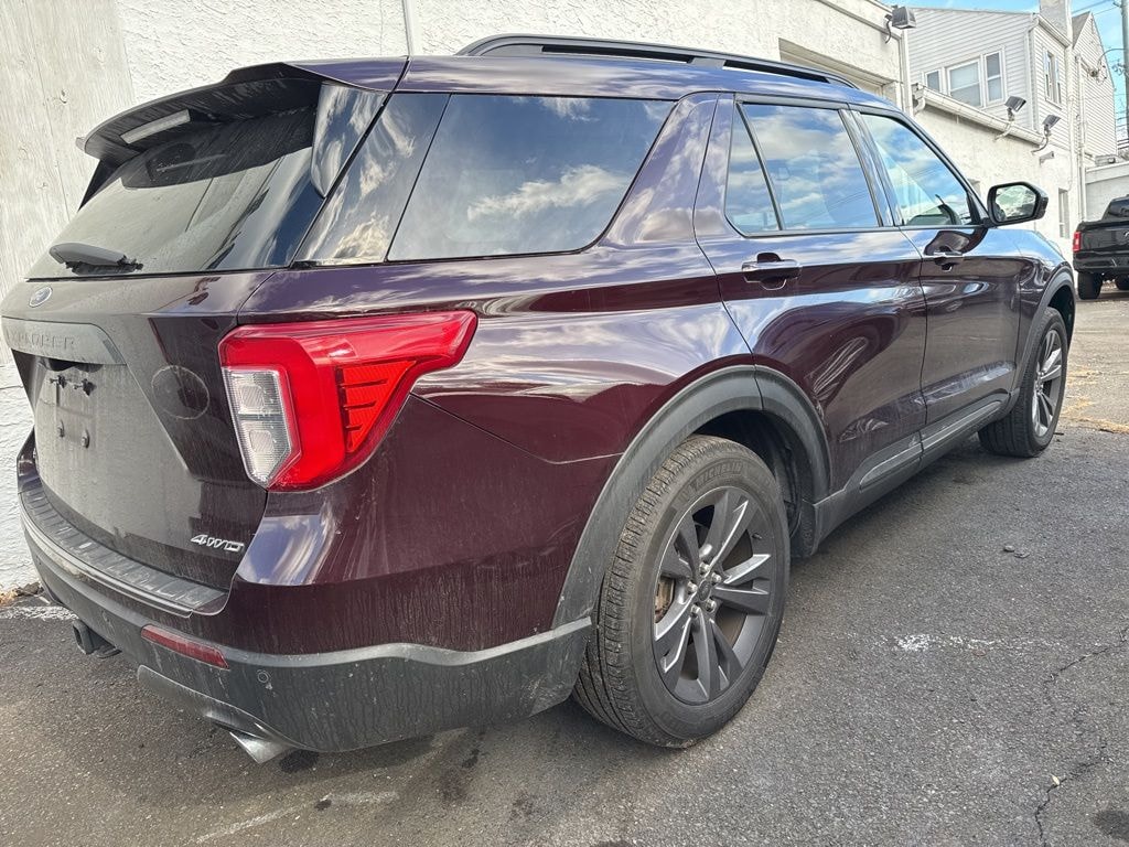 Used 2023 Ford Explorer XLT Sport with Moonroof and Navigation SUV