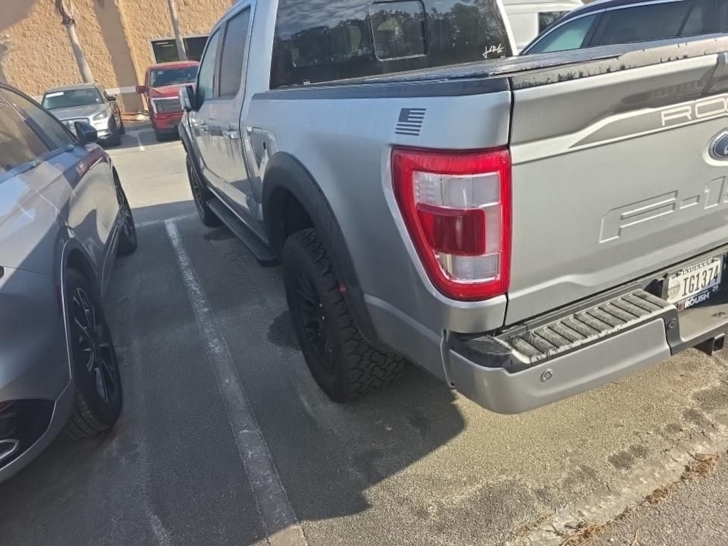 Used 2023 Ford F-150 Lariat Sport 5.0L V8 with a Moonroof Truck