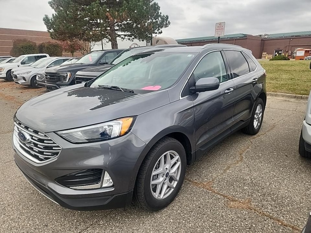 Used 2022 Ford Edge SEL SUV