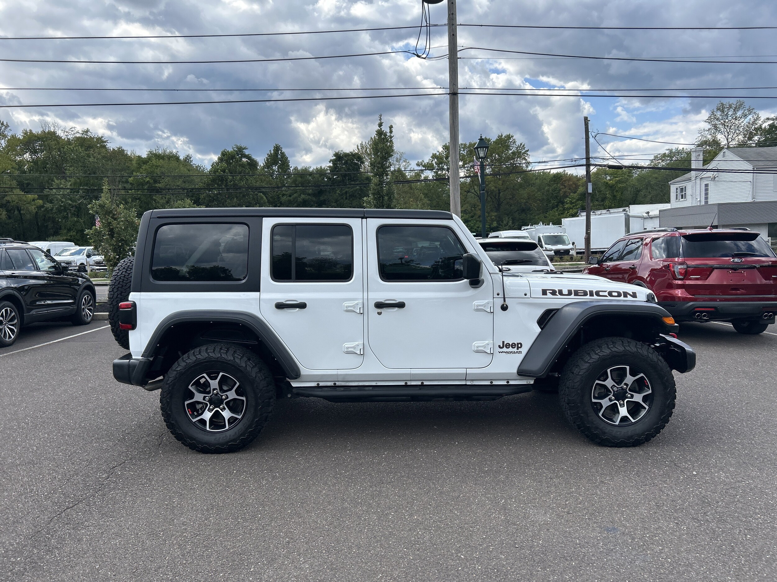 2021 Jeep Wrangler Unlimited Rubicon photo 2