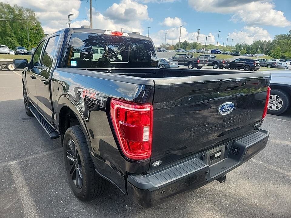 2022 Ford F-150 XLT FX4 photo 2