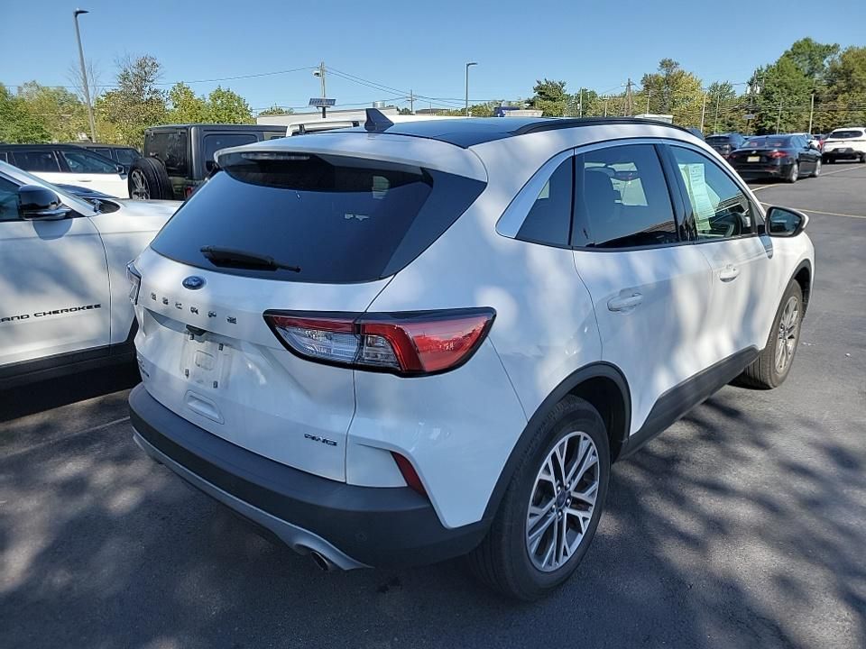 2022 Ford Escape SEL photo 4