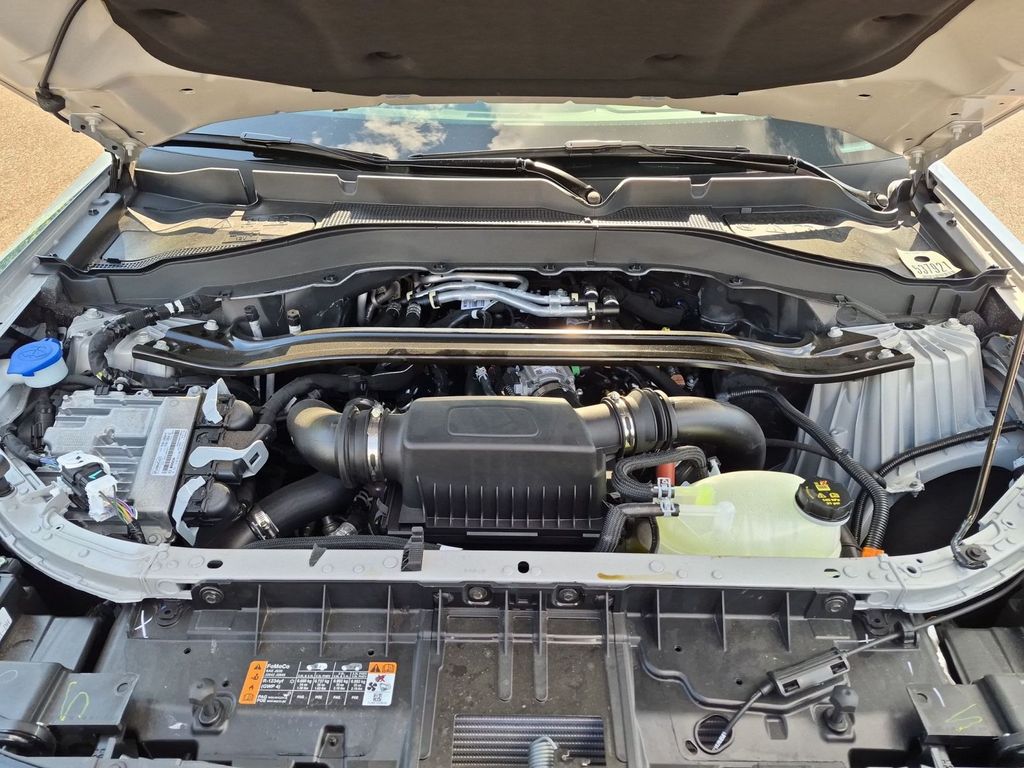 2026 Ford Explorer ST - Photo 28
