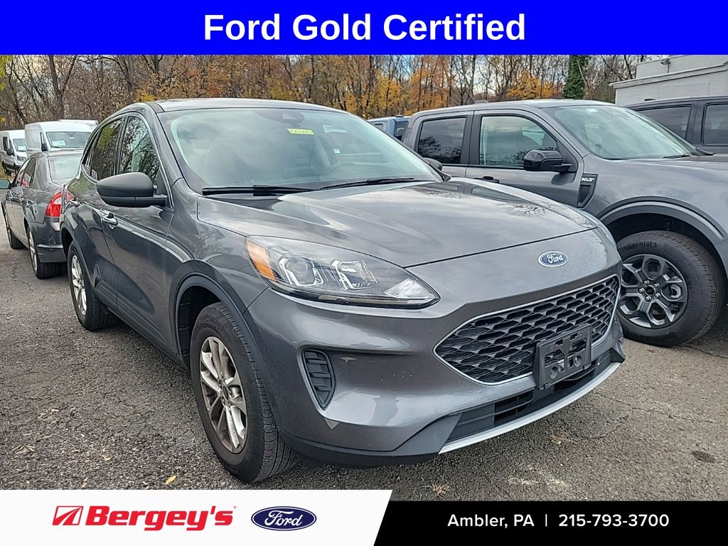 2022 Ford Escape SE