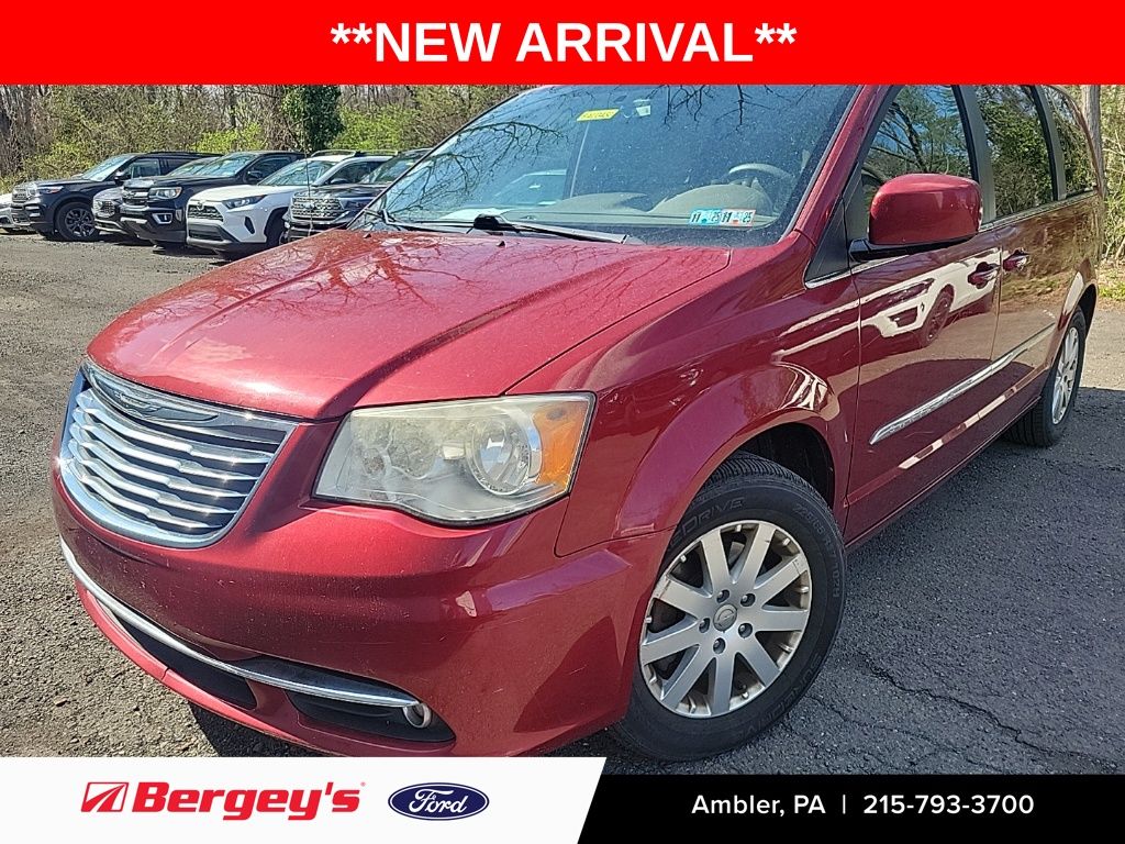 2013 Chrysler Town & Country Touring