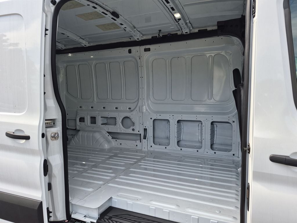 2026 Ford Transit Van Base - Photo 24