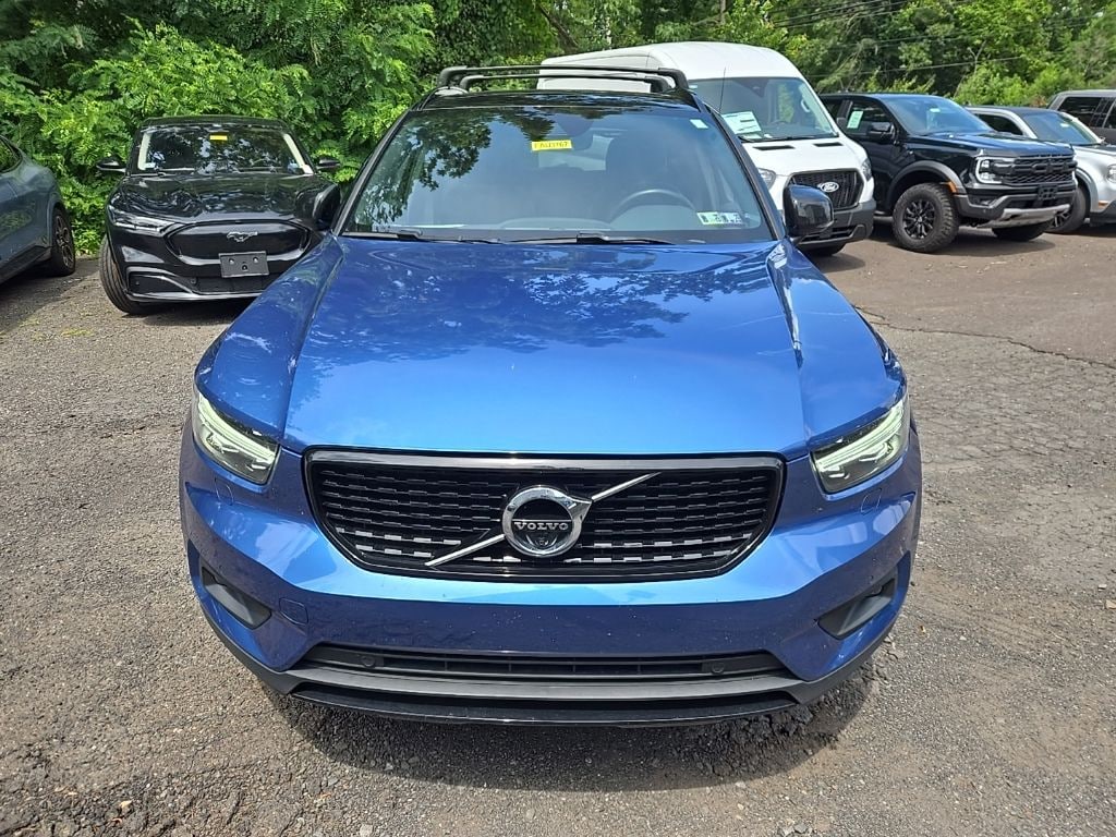 Used 2020 Volvo XC40 R-Design SUV